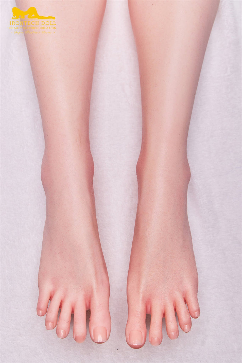 76 cm (2'5") Silikon-Torso und Beine - IronTech Doll® 