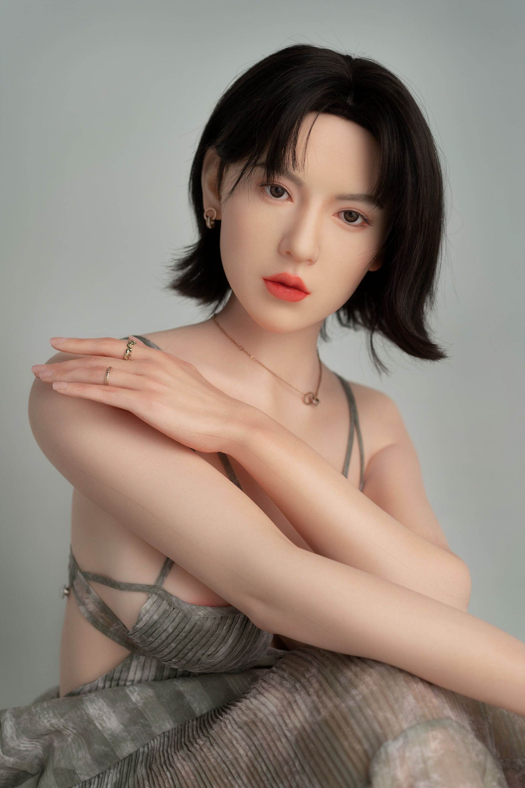 Wyne - SEX LOVE DOLLS